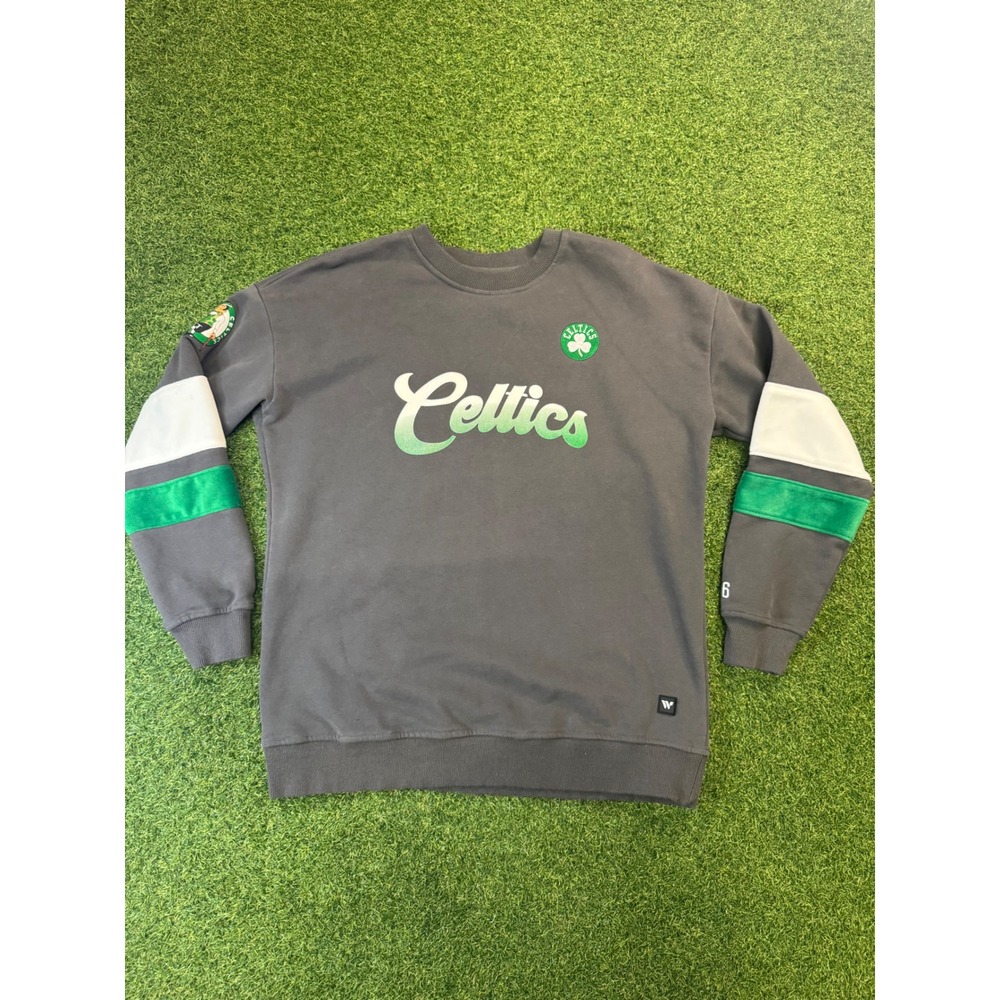The Wild Collective Boston Celtics NBA Crewneck Sweatshirt Grey Mens Medium 1946